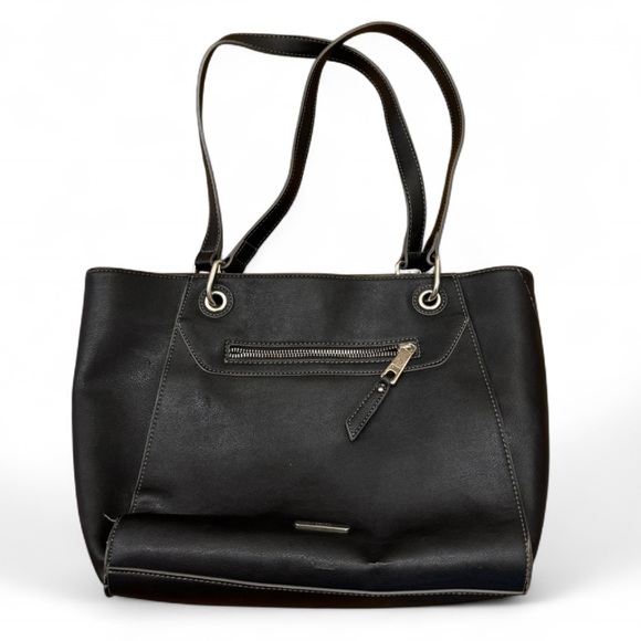 Chaps - Chic Black Shoulder Bag - Picture 1 of 9